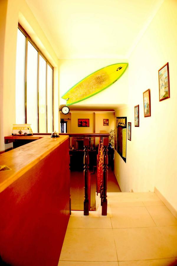 Algarve Surf Hostel - Лагуш Экстерьер фото