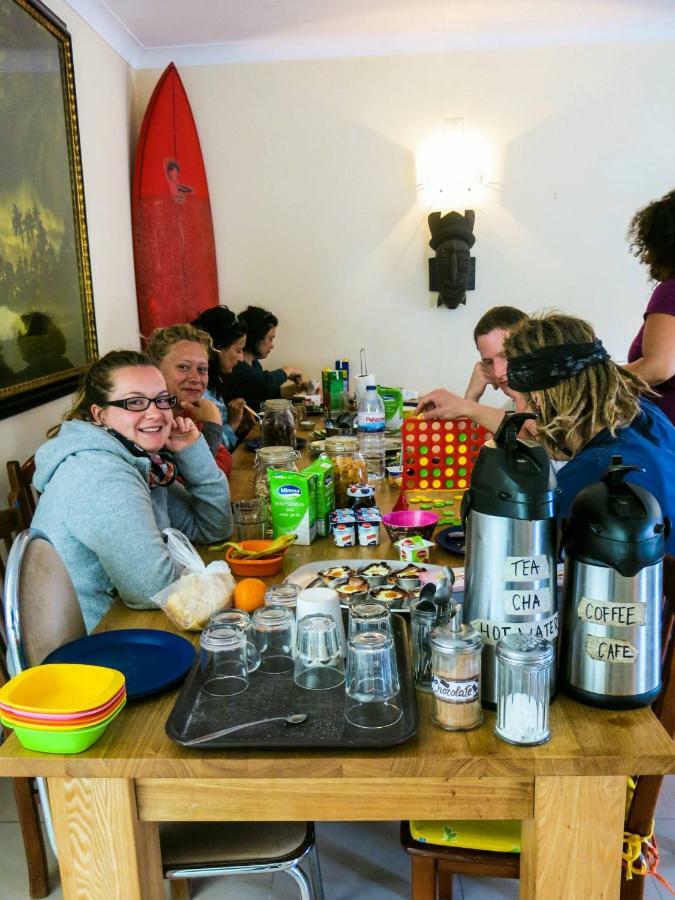 Algarve Surf Hostel - Лагуш Экстерьер фото