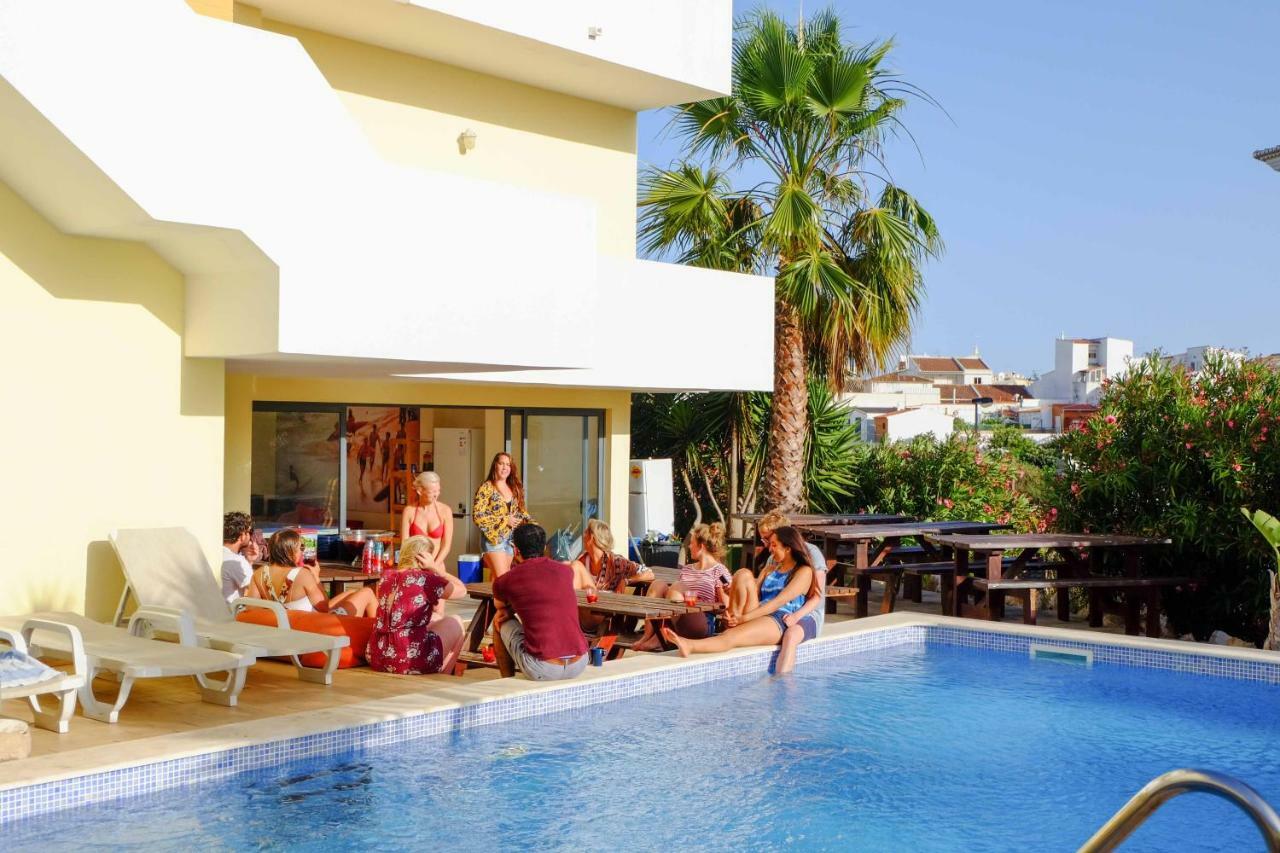 Algarve Surf Hostel - Лагуш Экстерьер фото