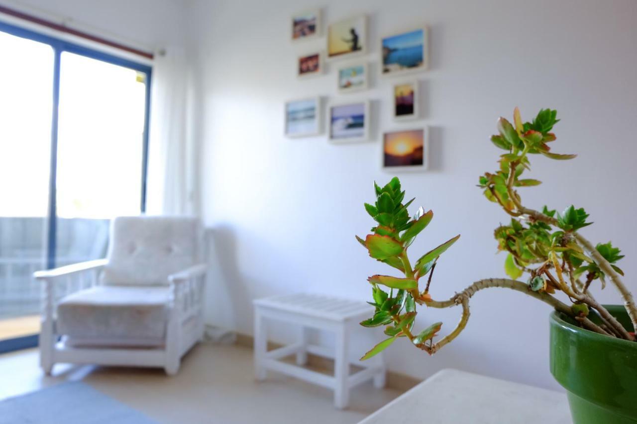 Algarve Surf Hostel - Лагуш Экстерьер фото
